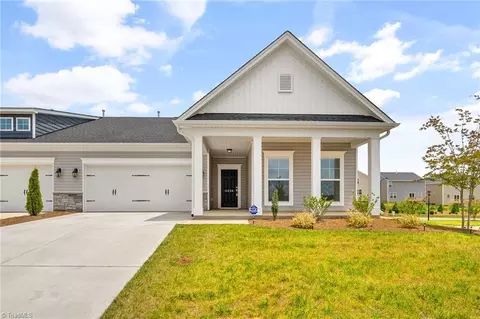 6506 Knob Creek Dr, Whitsett, NC 27377