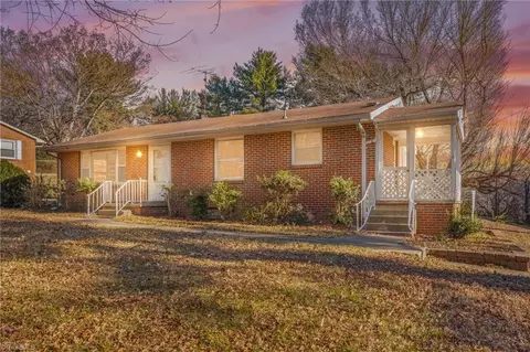 2975 Old Salisbury Rd, Winston Salem, NC 27127
