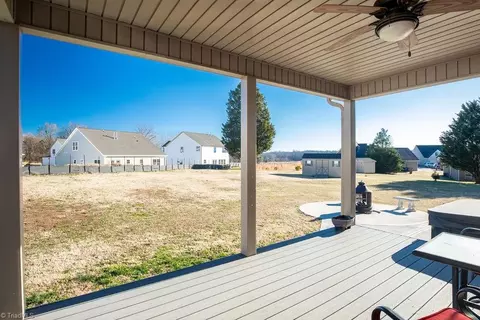 Exterior - 114 Solitaire Dr, Trinity, NC 27370 photo 4 of 7