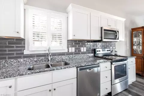 Kitchen - 114 Solitaire Dr, Trinity, NC 27370 photo 3 of 3