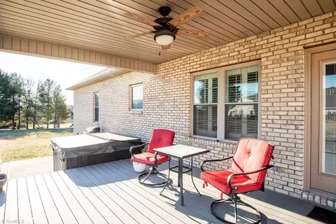 Exterior - 114 Solitaire Dr, Trinity, NC 27370 photo 3 of 7
