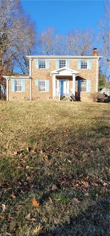 3020 Royalton Dr, Greensboro, NC 27406