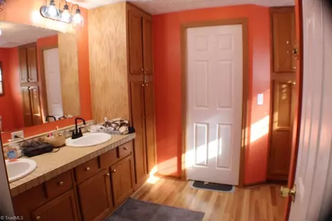 2086 Ray Loop Rd, Westfield, NC 27053 photo 22