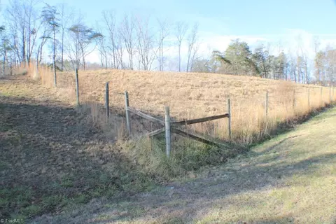 2086 Ray Loop Rd, Westfield, NC 27053 photo 39