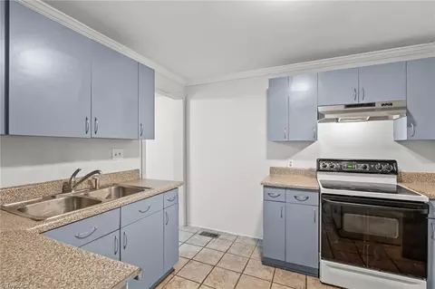 Kitchen - 5161 Hoover Hill Rd, Trinity, NC 27370 photo 1 of 3