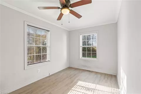 Bedroom - 5161 Hoover Hill Rd, Trinity, NC 27370 photo 5 of 5