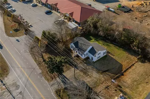 View/Area - 5161 Hoover Hill Rd, Trinity, NC 27370 photo 3 of 7