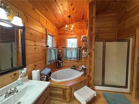 307 Current Loop, Hillsville, VA 24343 photo 23