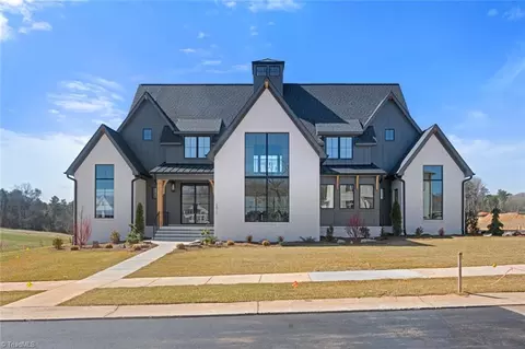 1511 Charolais Dr, Winston Salem, NC 27106