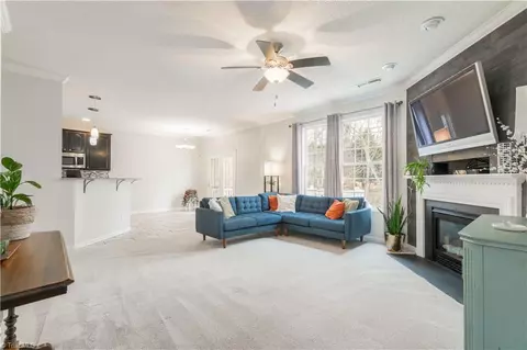 Living - 121 Willow Bend Dr, King, NC 27021 photo 7 of 12