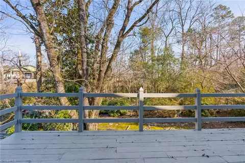 Exterior - 1024 Cantering Rd, High Point, NC 27262 photo 14 of 14