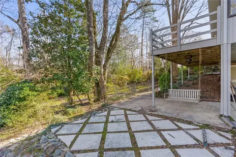 Exterior - 1024 Cantering Rd, High Point, NC 27262 photo 8 of 14