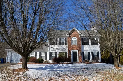 2240 Mary Dee Ln, Winston Salem, NC 27127