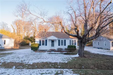 Exterior - 308 Druid St, High Point, NC 27265 photo 2 of 7