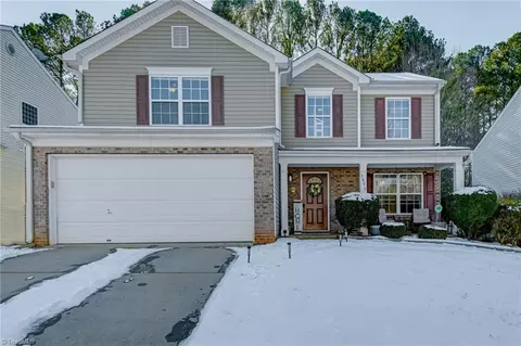 3856 Robbins Brook Dr, Winston Salem, NC 27107
