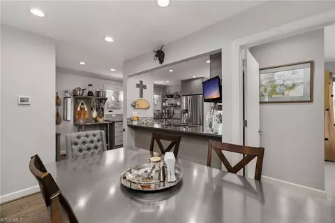 Dining - 403 Cascade Ct, High Point, NC 27265 photo 3 of 3
