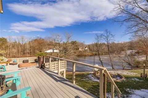 Exterior - 403 Cascade Ct, High Point, NC 27265 photo 5 of 12