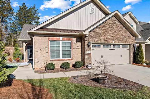 801 Chariot Sq, Winston Salem, NC 27127