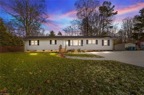 4110 Brynwood Dr, Colfax, NC 27235