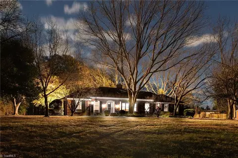 205 Ariel Farm Rd, Greensboro, NC 27455