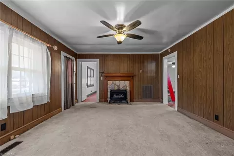 Living - 1528 K-fork Rd, Madison, NC 27025 photo 3 of 6