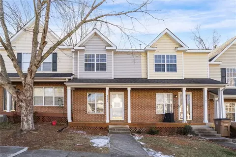 3765 Winborne Ln, Greensboro, NC 27410