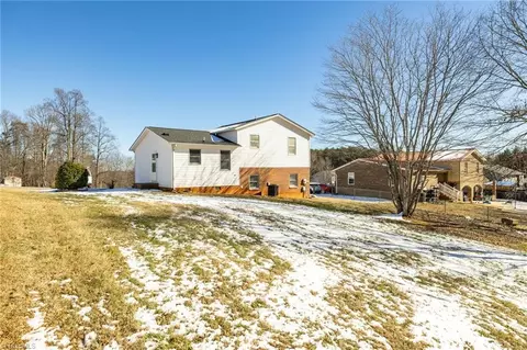 118 Walter Ln, King, NC 27021 photo 30