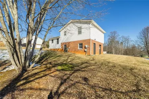 118 Walter Ln, King, NC 27021 photo 32