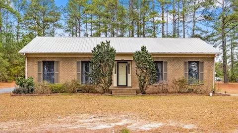205 Jimmy St E, Candor, NC 27229