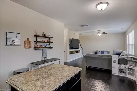 Kitchen - 1635 Ashmead Ln, Clemmons, NC 27012 photo 3 of 4