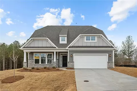 7816 Fairview Garden Trl, Clemmons, NC 27012