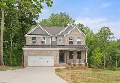 487 Wigeon Pt, Greensboro, NC 27455
