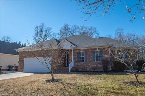 609 Sherman St, Greensboro, NC 27410