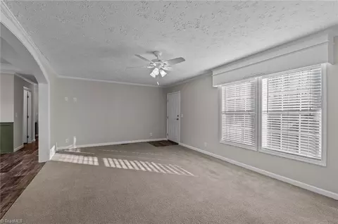 261 Willifords Point Dr, Roxboro, NC 27574 photo 5