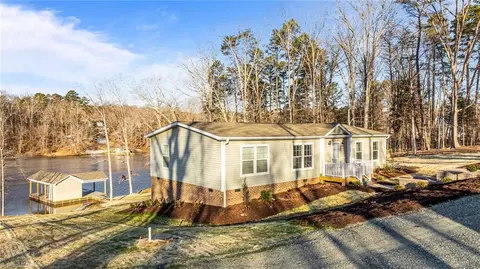 261 Willifords Point Dr, Roxboro, NC 27574 photo 23