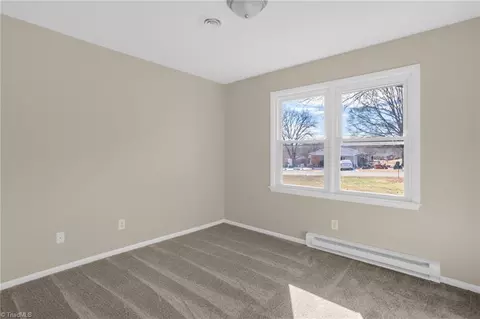 Bedroom - 101 Kingstree Rd, King, NC 27021 photo 5 of 6