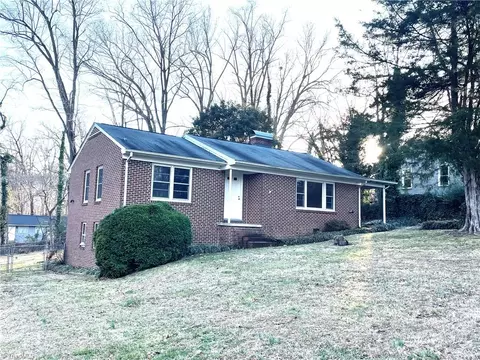 1441 Sunset Ave, Asheboro, NC 27205