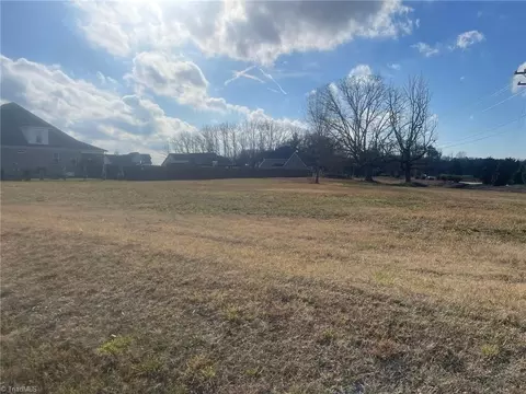 5431 Union Grove Rd, Oak Ridge, NC 27310