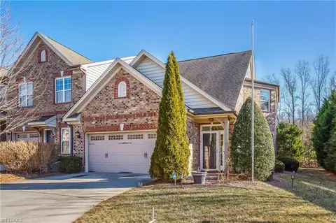 4937 Ampthill Ln, Winston Salem, NC 27103