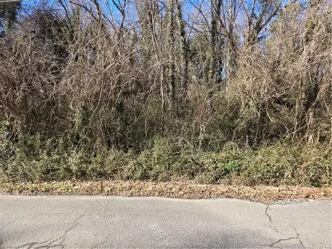 333 Wingo St, High Point, NC 27262
