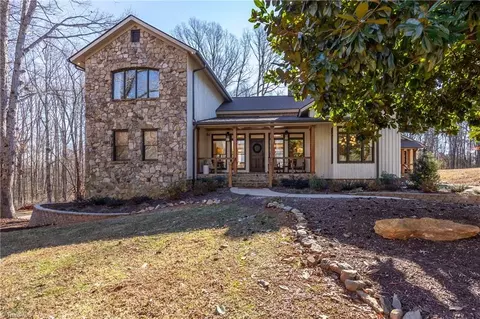 7042 Brookbank Rd, Summerfield, NC 27358