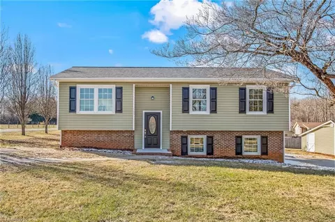 105 Robert Dr, State Road, NC 28676