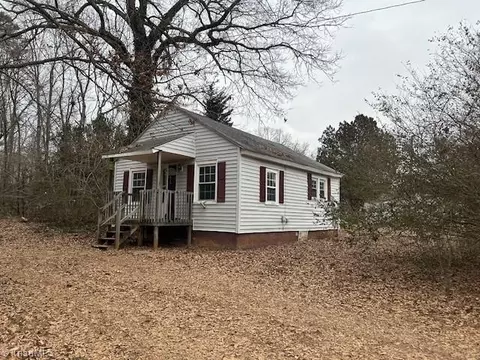 1610 Bethania Rural Hall Rd, Winston Salem, NC 27106