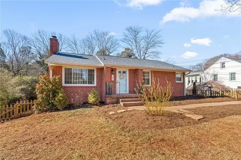 102 Evergreen Dr, Winston Salem, NC 27106