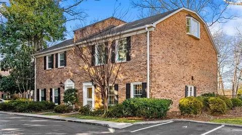 1108 Dover Rd #A, Greensboro, NC 27408