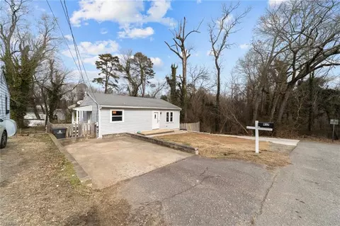 917 Cranford St, Winston Salem, NC 27107