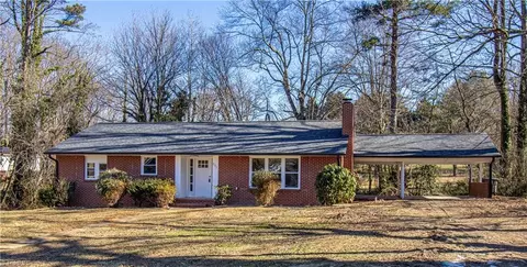 232 Quail Dr, Winston Salem, NC 27105
