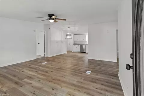 1041 22nd St E, Kannapolis, NC 28083 photo 6
