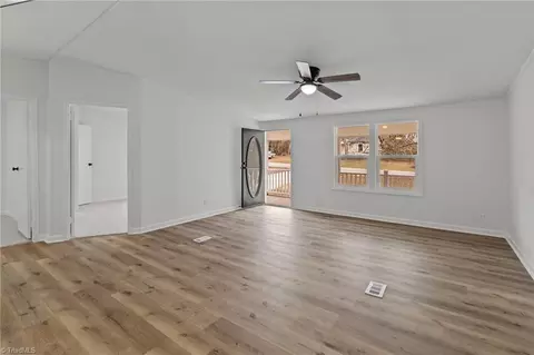 1041 22nd St E, Kannapolis, NC 28083 photo 8