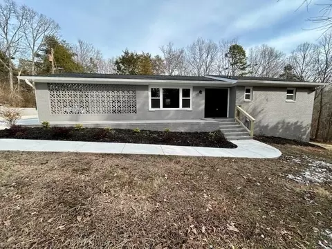 3742 Meadowbrook Dr, Trinity, NC 27370